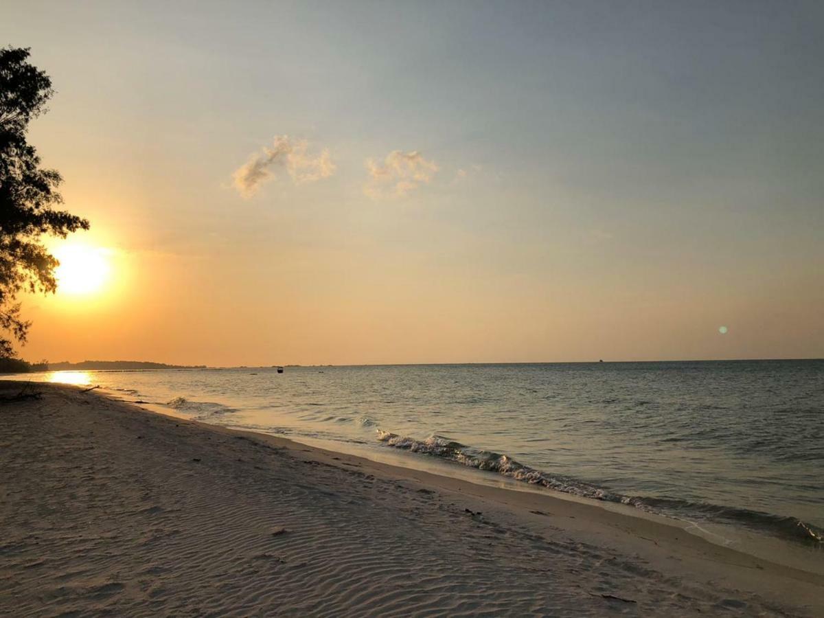 Belitung Holiday Resort Sijuk Zewnętrze zdjęcie
