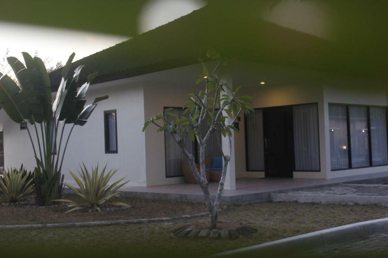 Belitung Holiday Resort Sijuk Zewnętrze zdjęcie